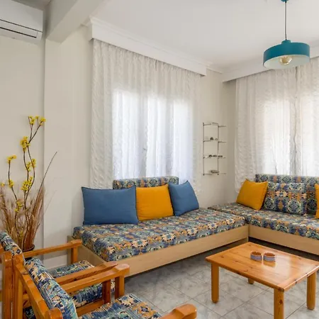 Chalkidiki Beachfront Holiday home