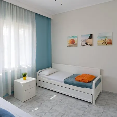 Chalkidiki Beachfront Holiday home *